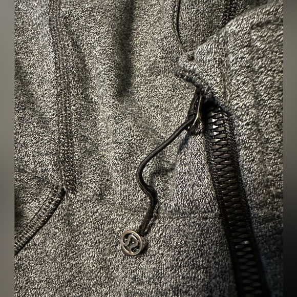 Lululemon FULL ZIP Scuba Hoodie Heathered Grey Sz small - Picture 6 of 6